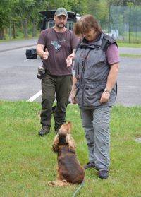 wir haben heute die Gruppen&uuml;bung vor dem Hundeplatz gemacht